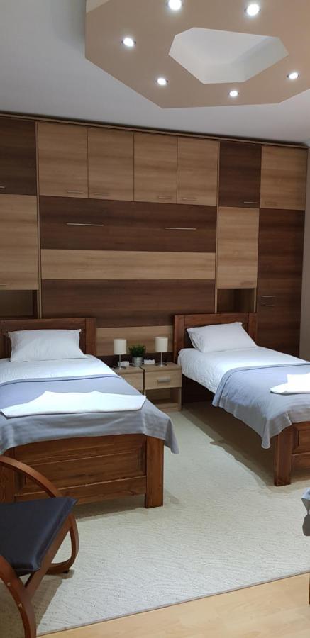 Alice Vendeghaz Bed & Breakfast Kalocsa Luaran gambar
